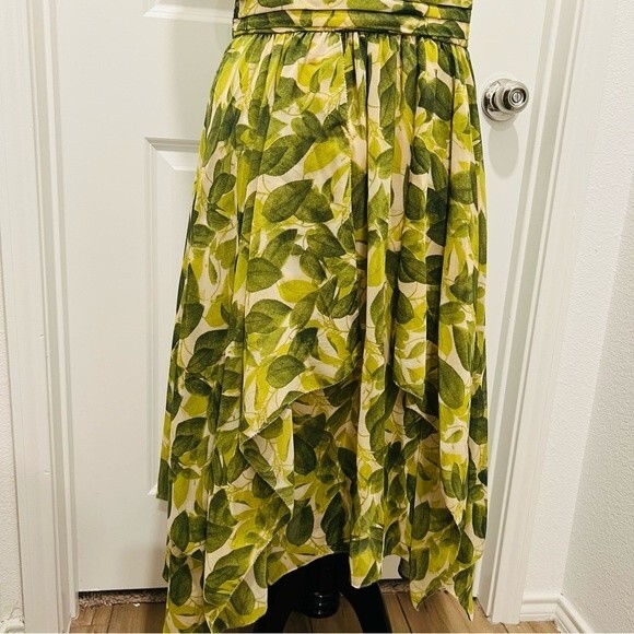 NWT Vince Camuto Backless Handkerchief Dress ‼️Tagged Sz. 12 - Fits like an 8? - Picture 3 of 15